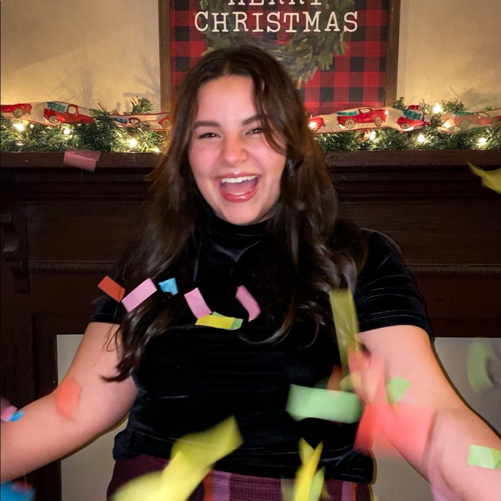 Meet your Posher, Kelly